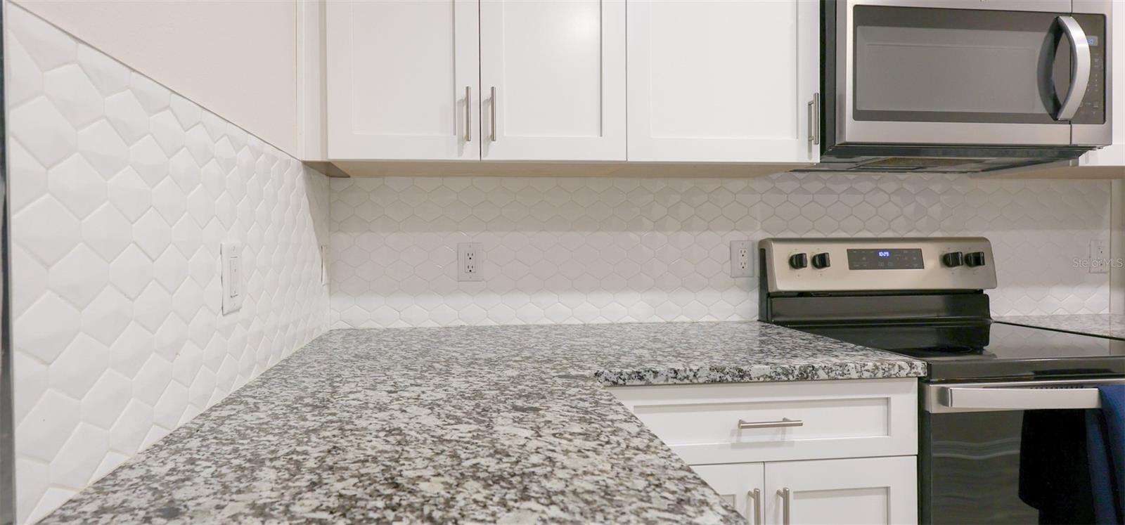 2992 MEARSHIRE DR, CLEARWATER, FL, 33760