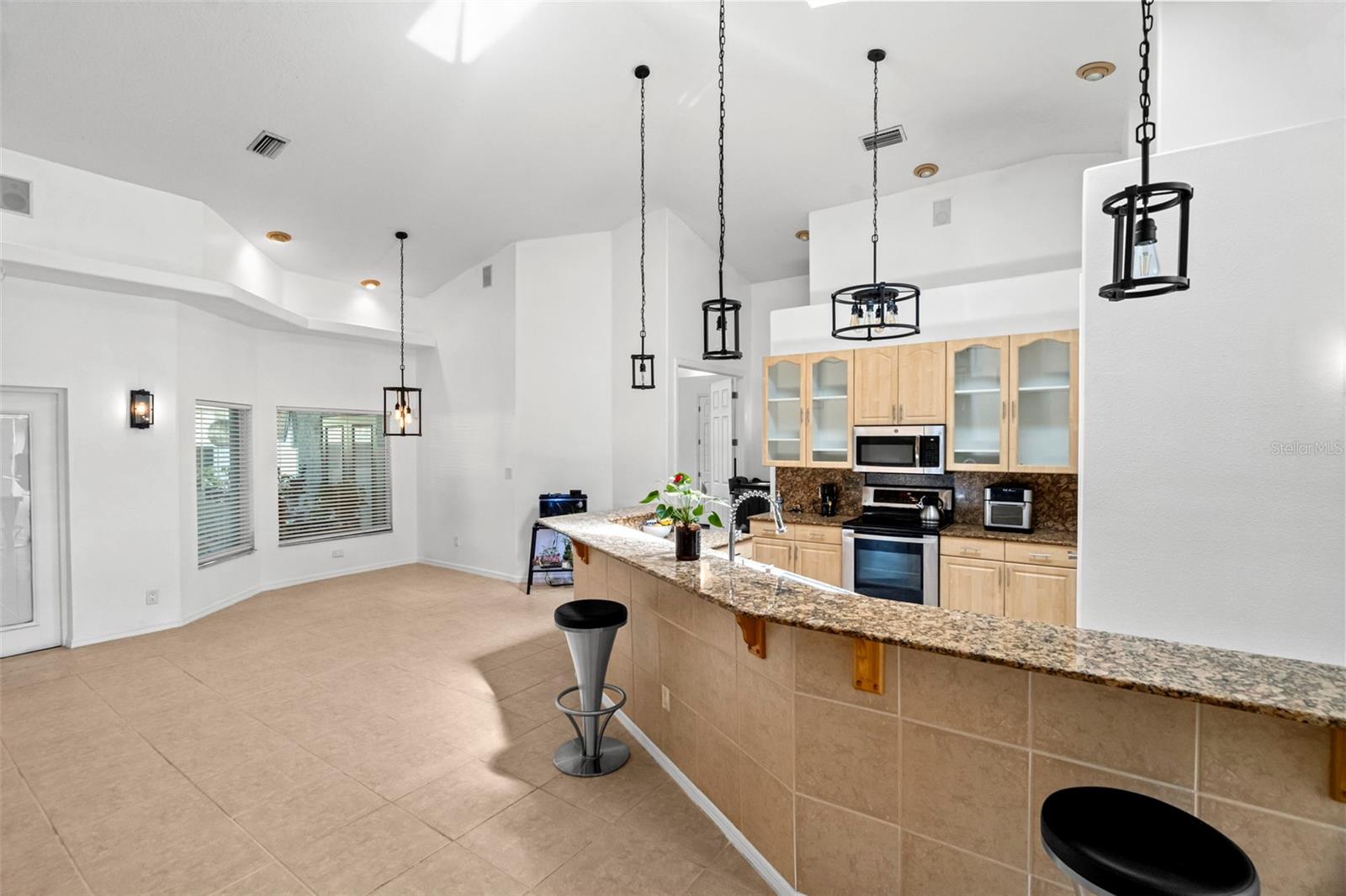 6702 JOSIE DR, SEFFNER, FL, 33584