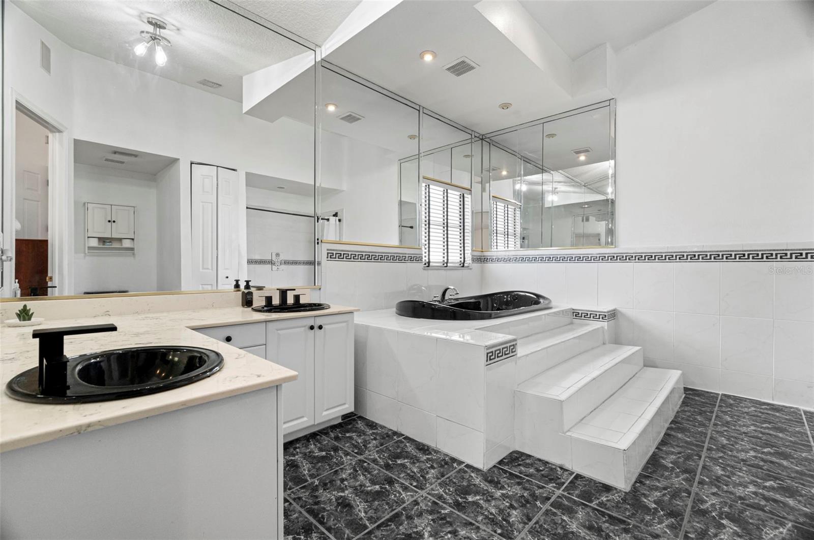 6702 JOSIE DR, SEFFNER, FL, 33584