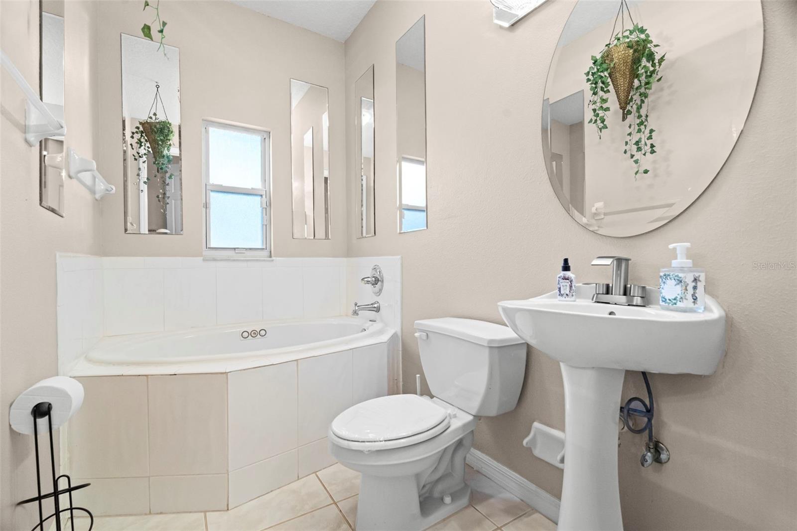 6702 JOSIE DR, SEFFNER, FL, 33584