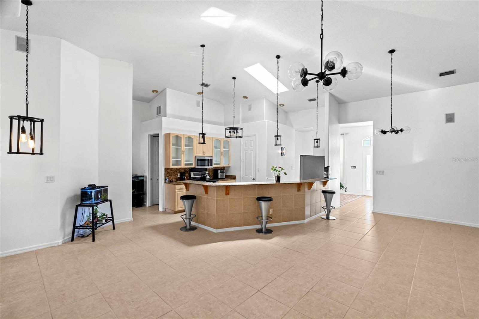 6702 JOSIE DR, SEFFNER, FL, 33584