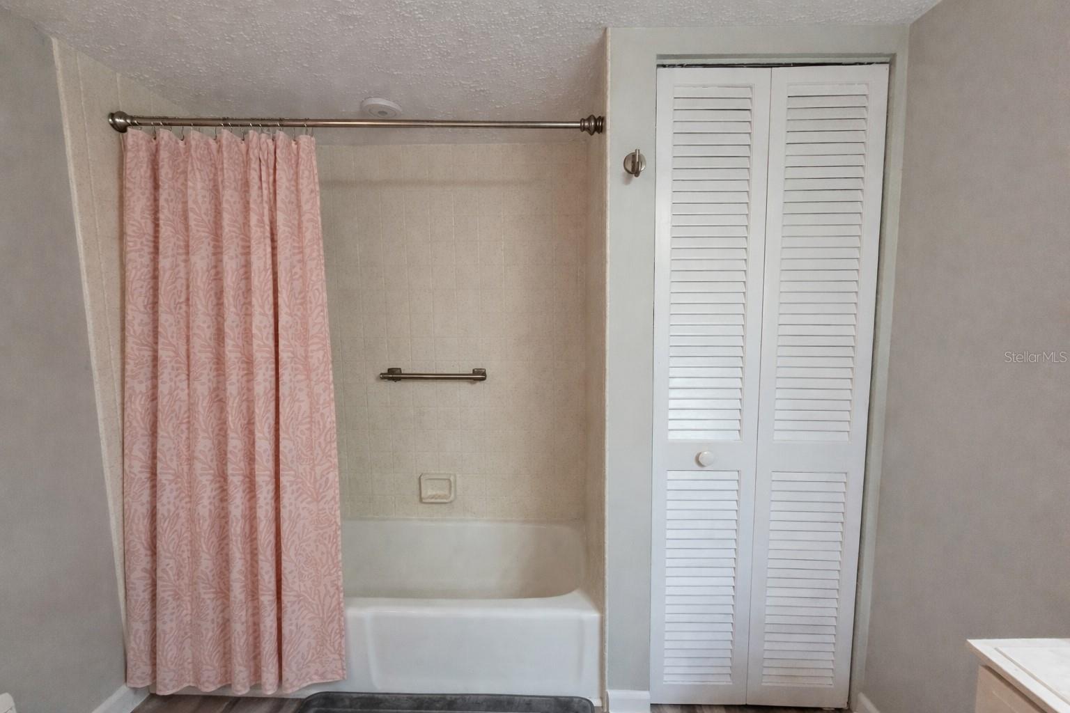 14521 CATALINA CIR, SEMINOLE, FL, 33776