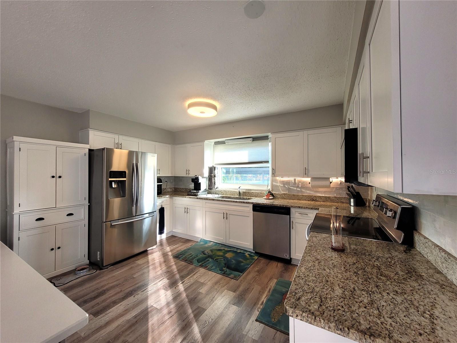 14521 CATALINA CIR, SEMINOLE, FL, 33776