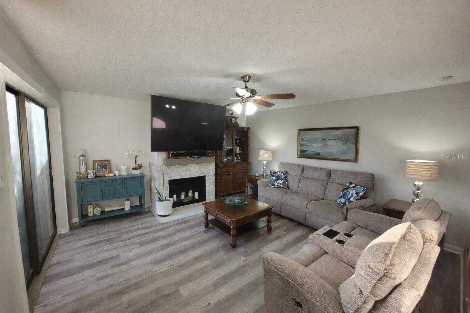 14521 CATALINA CIR, SEMINOLE, FL, 33776