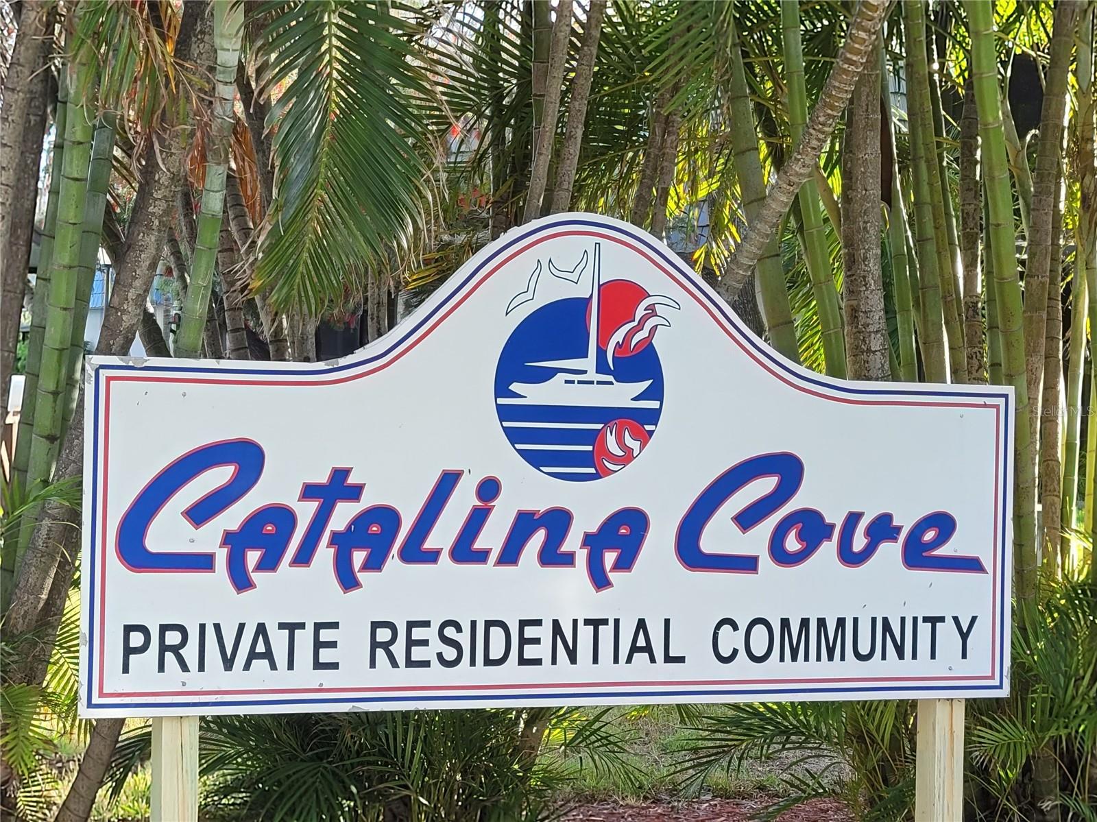 14521 CATALINA CIR, SEMINOLE, FL, 33776