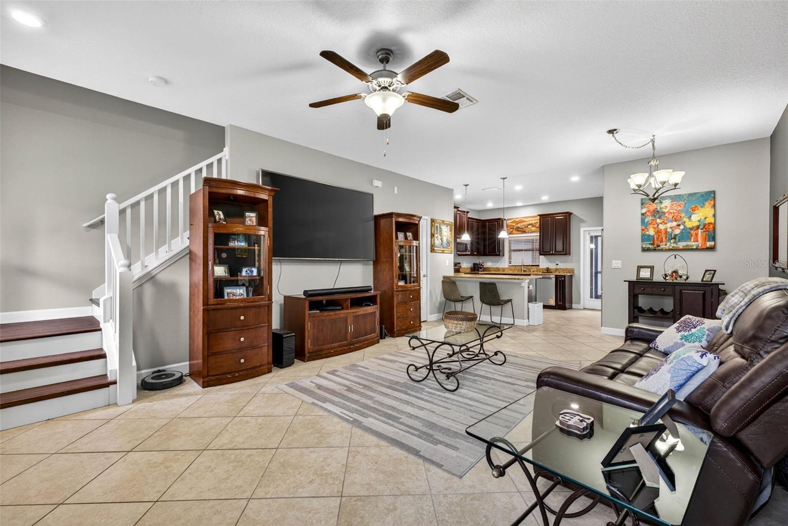 28635 TRANQUIL LAKE CIR, WESLEY CHAPEL, FL, 33543