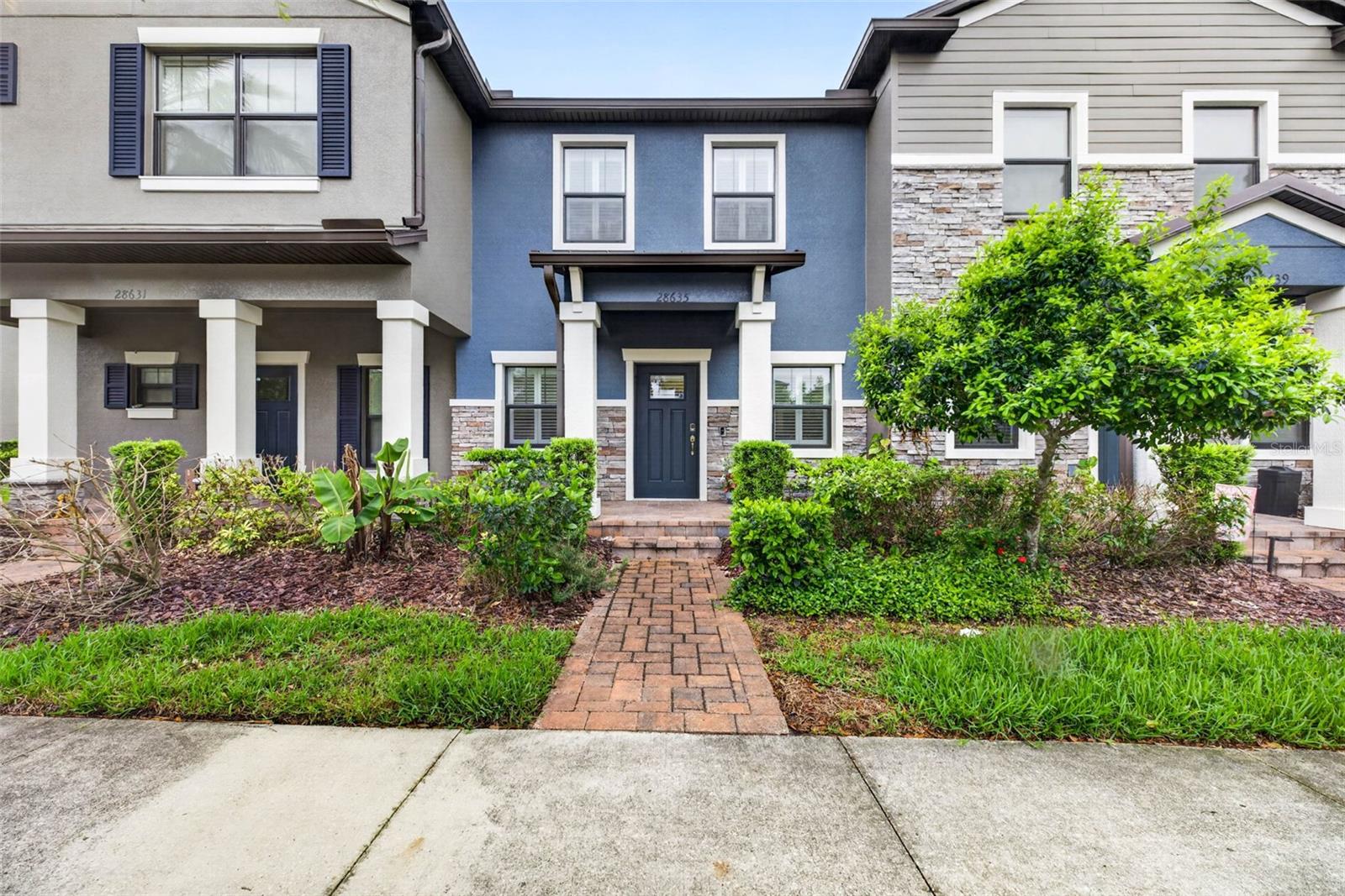 28635 TRANQUIL LAKE CIR, WESLEY CHAPEL, FL, 33543