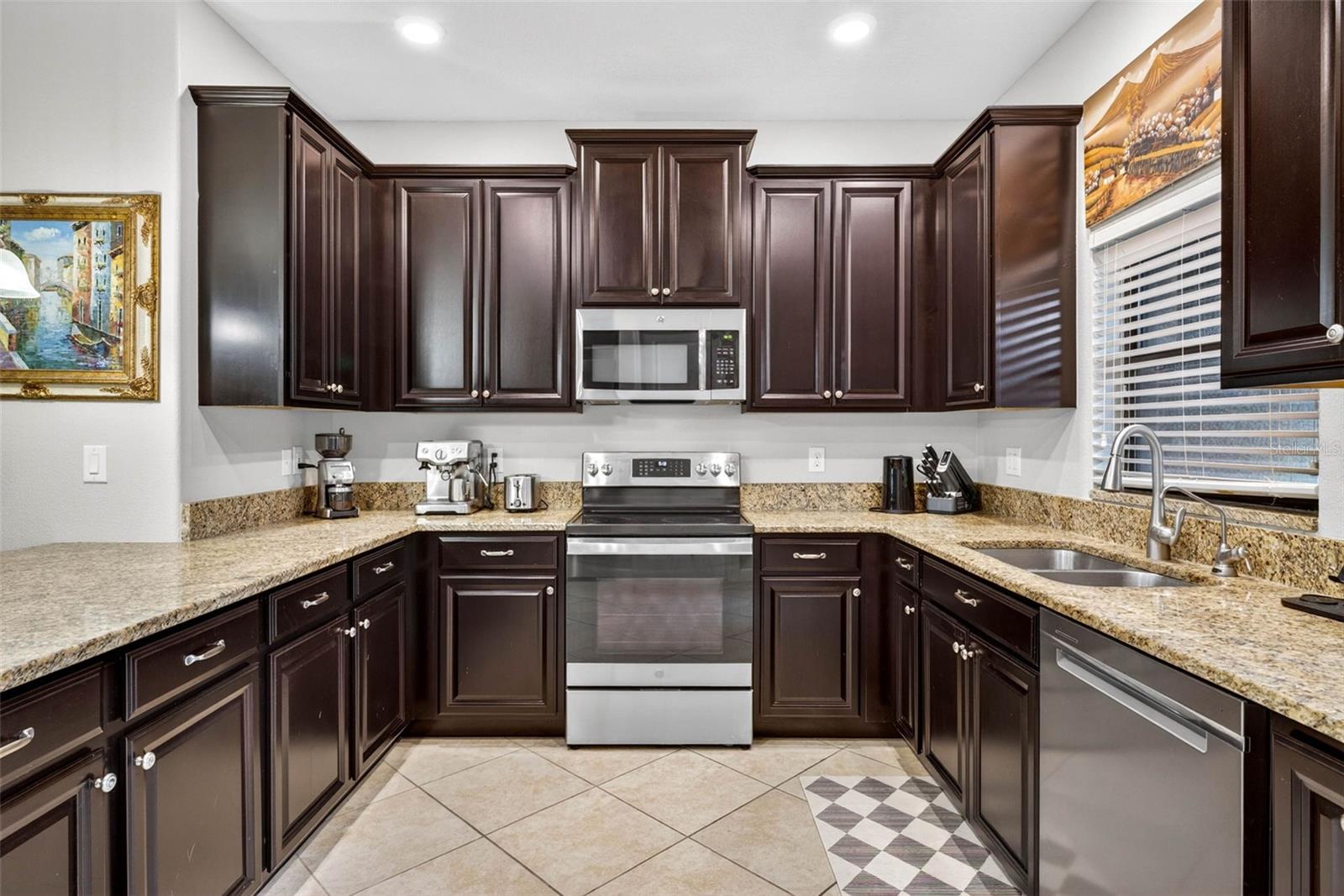 28635 TRANQUIL LAKE CIR, WESLEY CHAPEL, FL, 33543