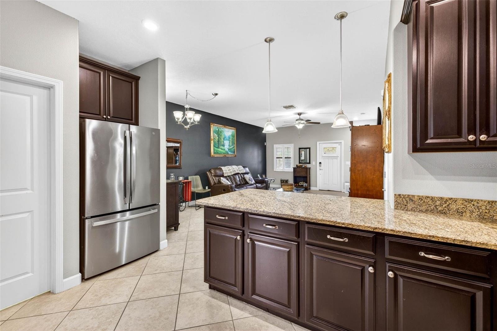 28635 TRANQUIL LAKE CIR, WESLEY CHAPEL, FL, 33543