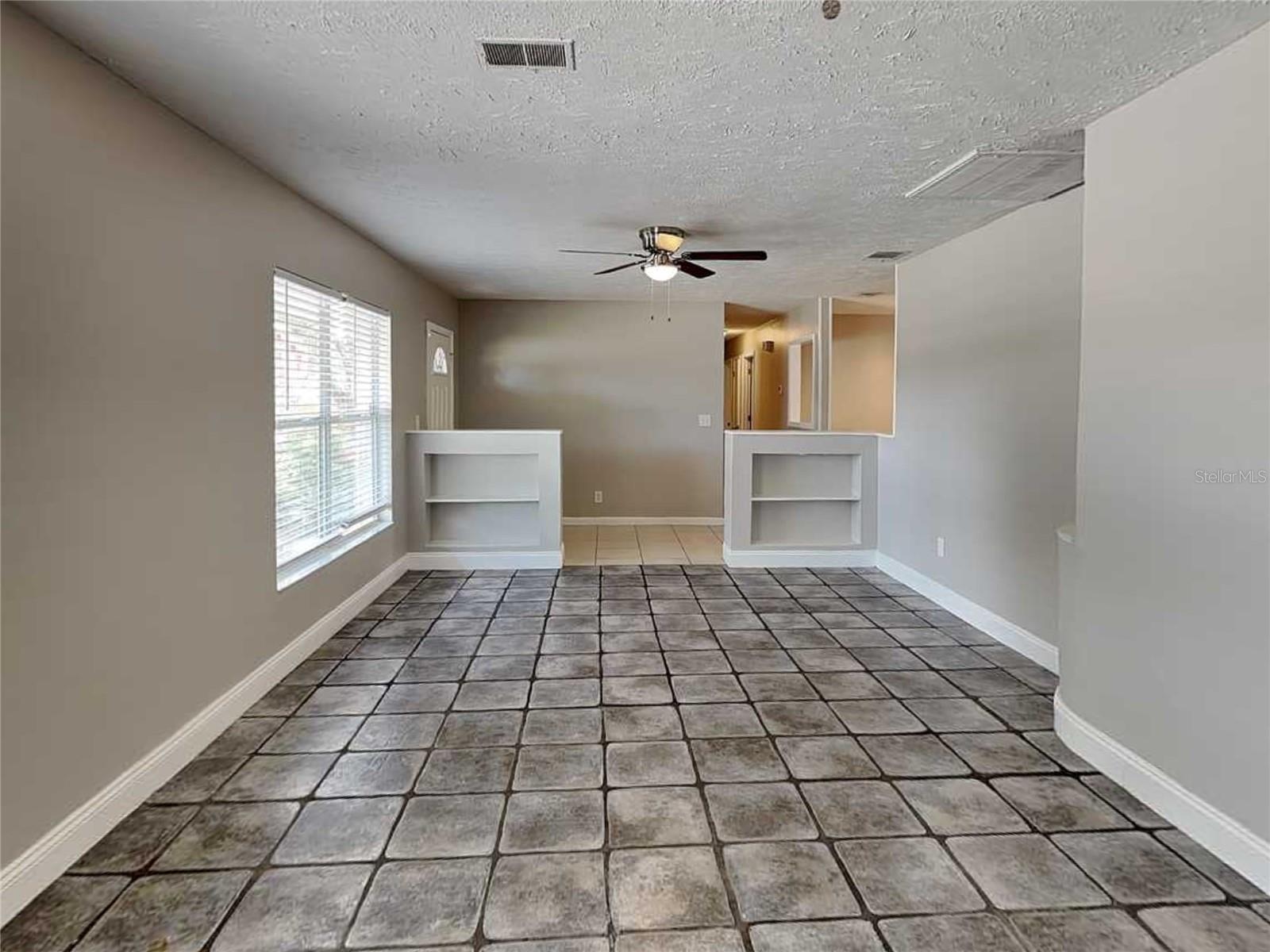 OAK VALLEY SUB UN 1, SEFFNER, FL, 33584