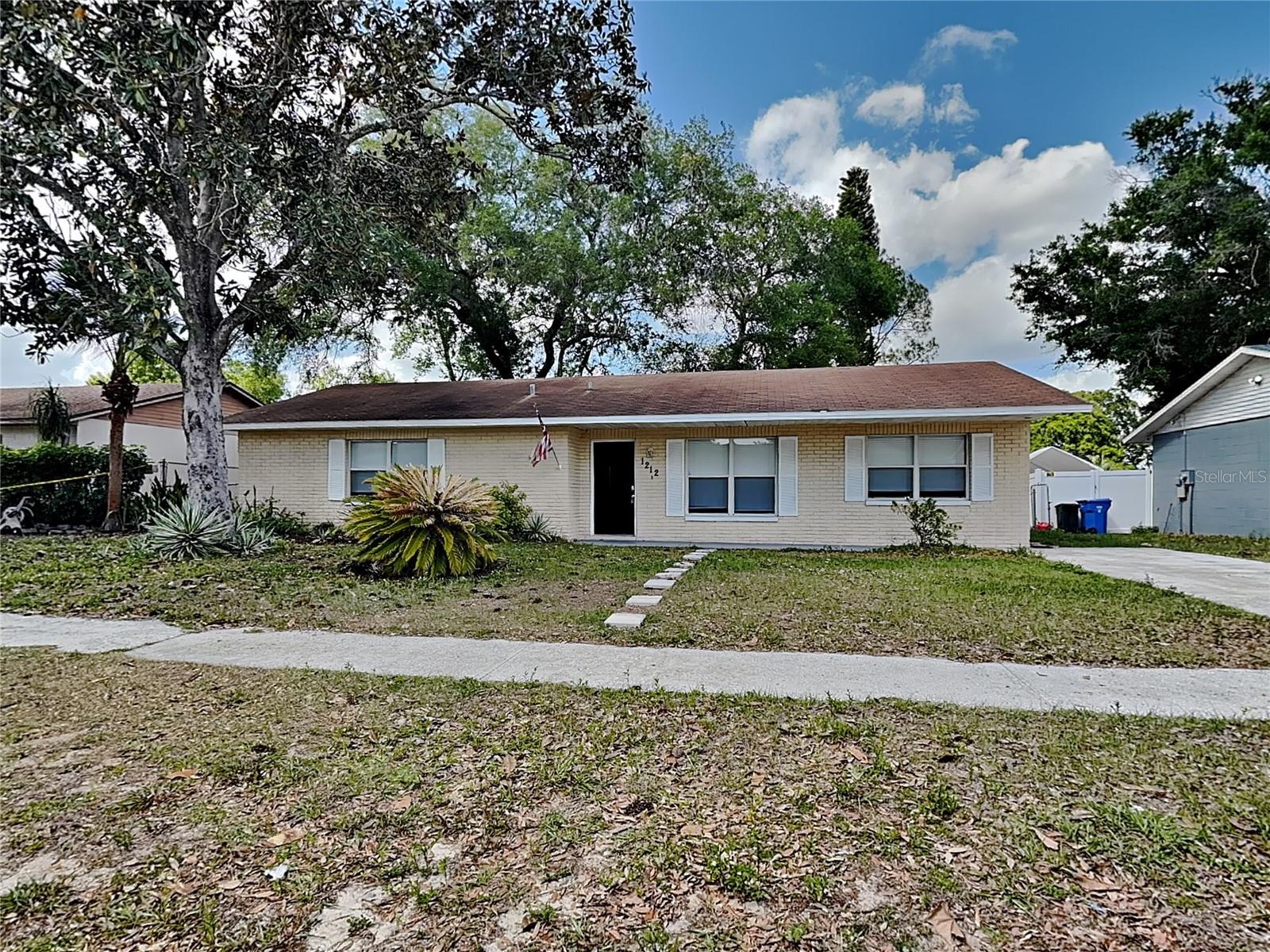 OAK VALLEY SUB UN 1, SEFFNER, FL, 33584