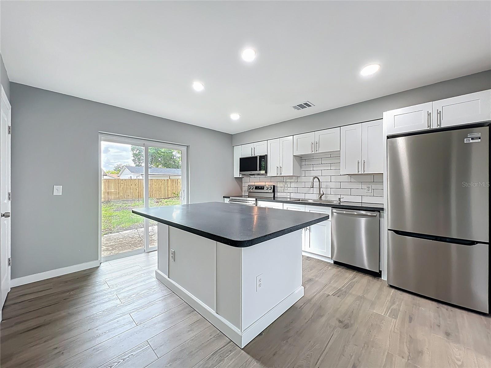 6848 COMPASS COURT, ORLANDO, FL, 32810