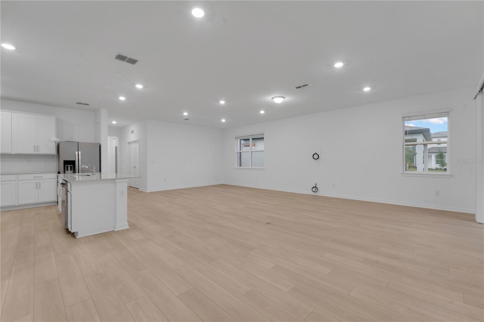 6573 ASBURY BARNES LN, WESLEY CHAPEL, FL, 33545