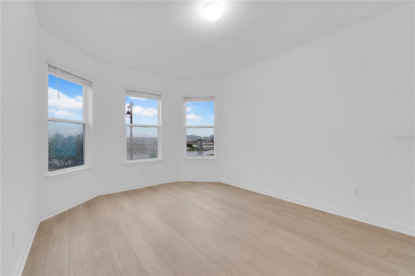 6573 ASBURY BARNES LN, WESLEY CHAPEL, FL, 33545