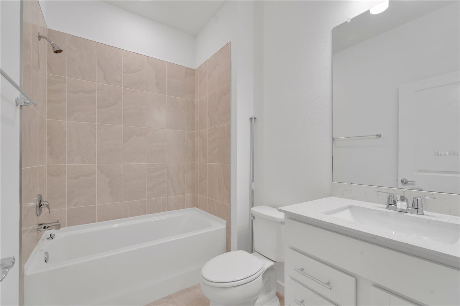 6573 ASBURY BARNES LN, WESLEY CHAPEL, FL, 33545