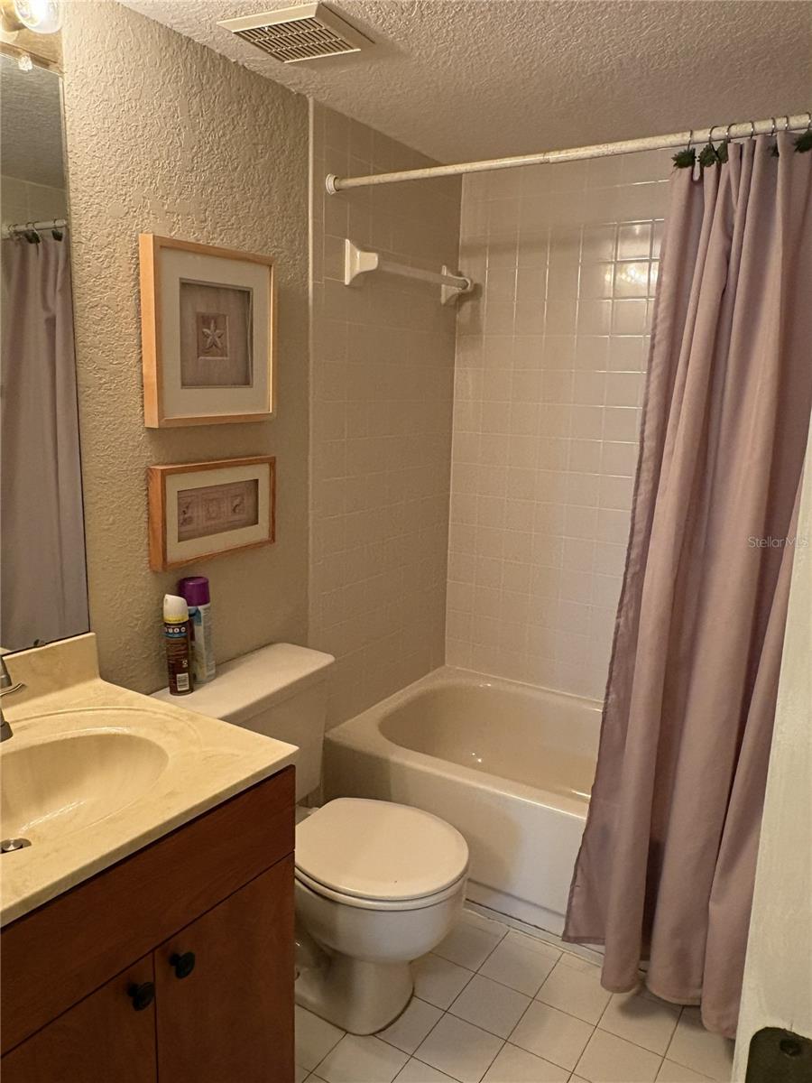 175 KINGS HWY #A1, PUNTA GORDA, FL, 33983