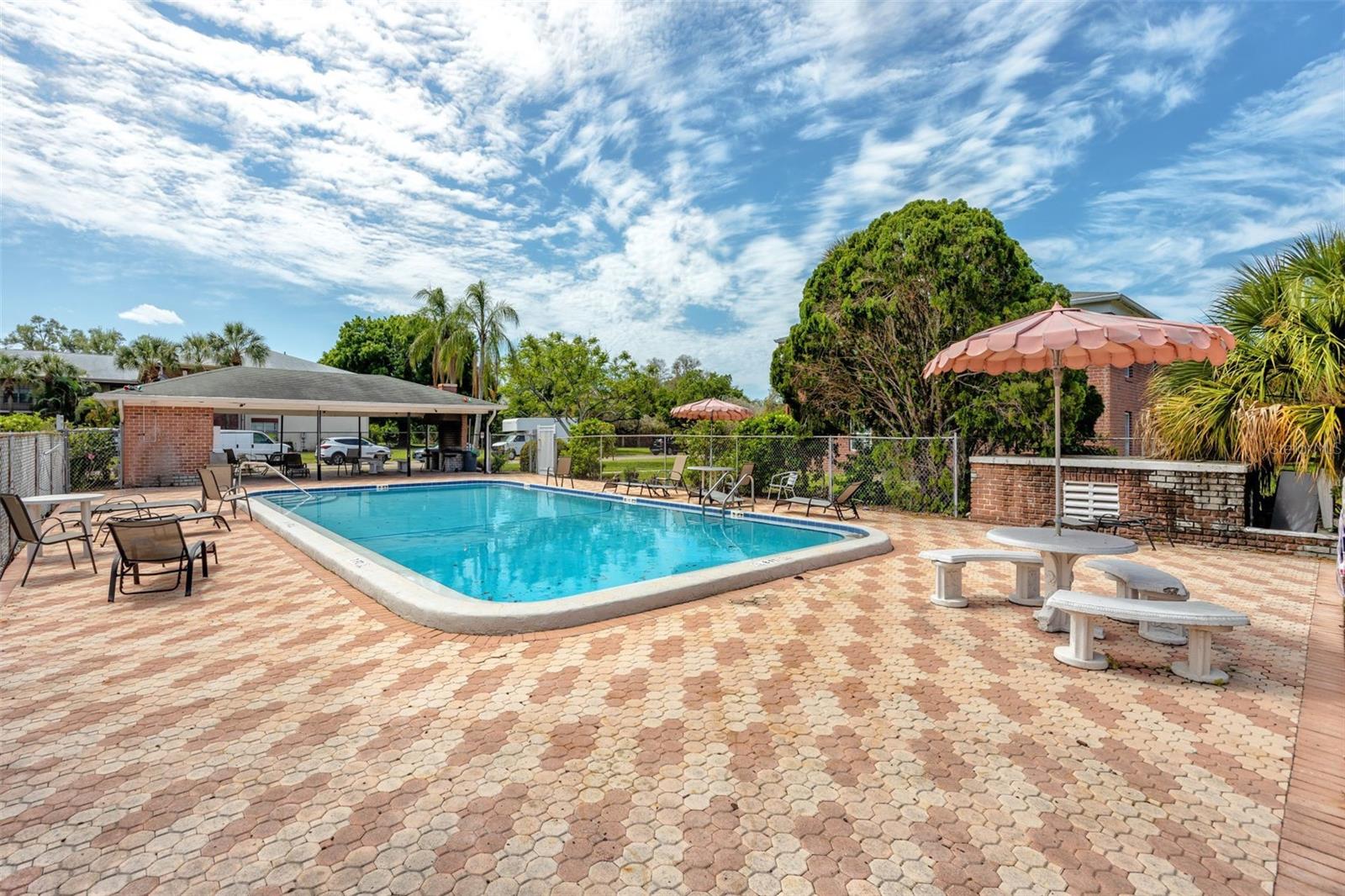 8345 13TH ST N #B, ST PETERSBURG, FL, 33702