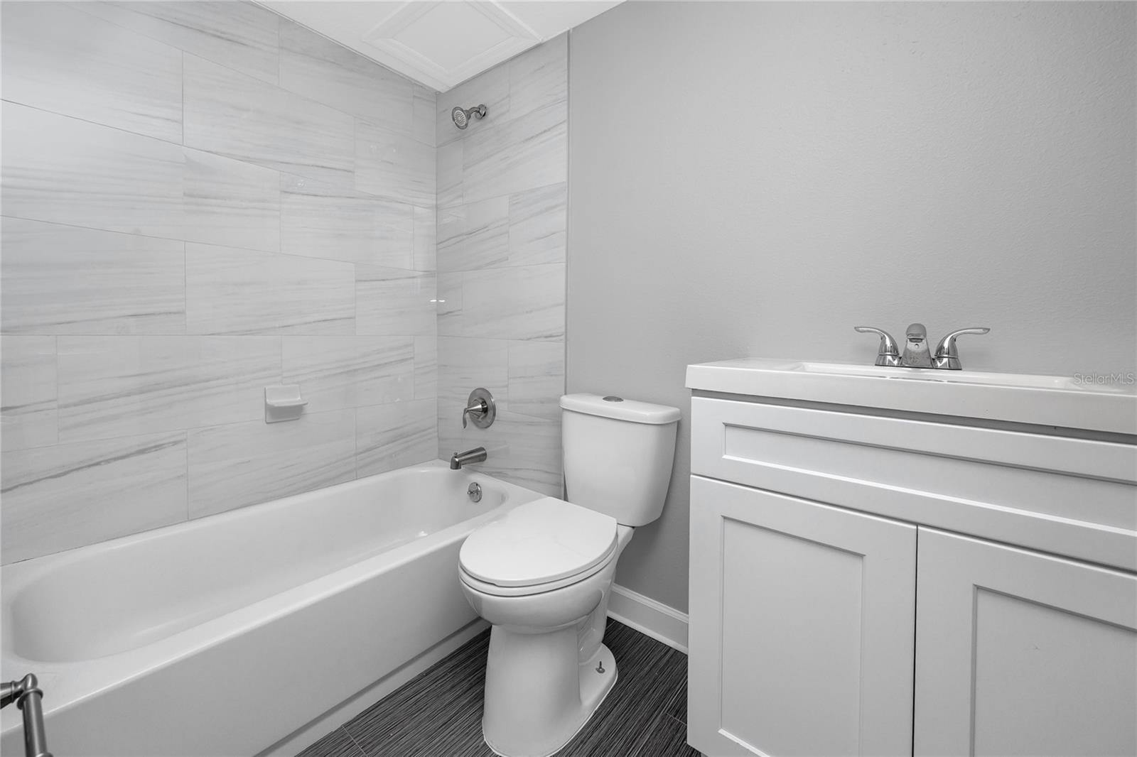 8345 13TH ST N #B, ST PETERSBURG, FL, 33702