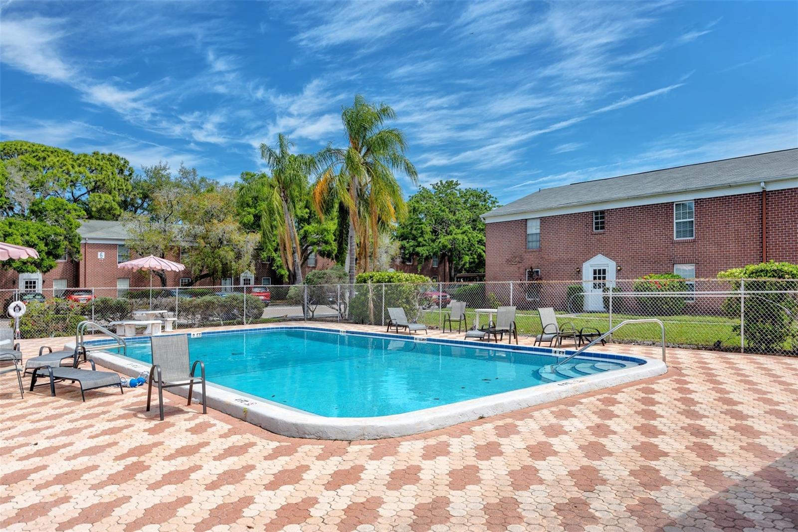 8345 13TH ST N #B, ST PETERSBURG, FL, 33702