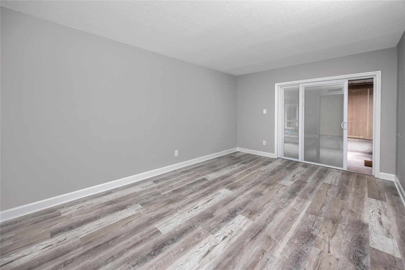 8345 13TH ST N #B, ST PETERSBURG, FL, 33702