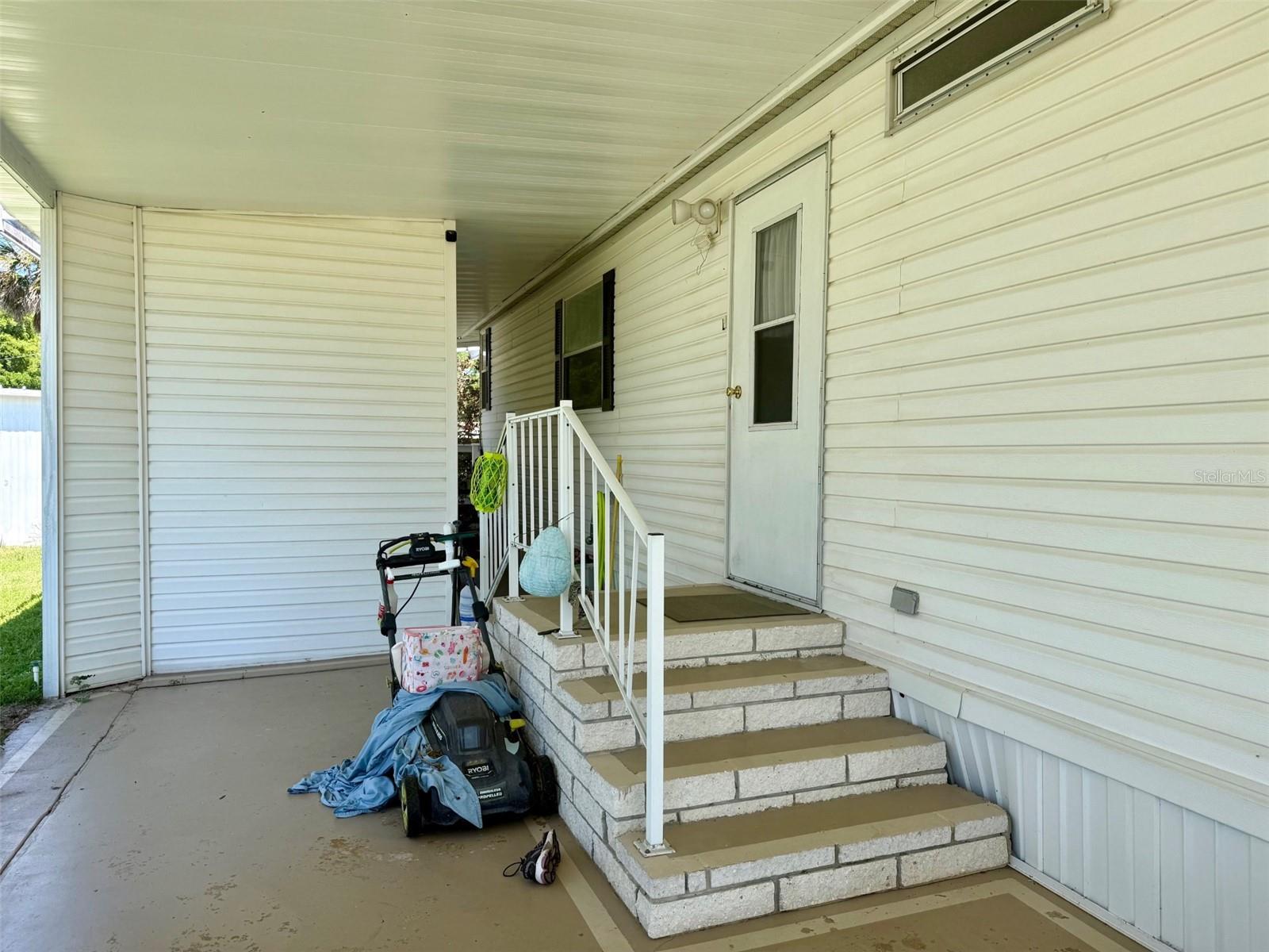 13519 WOODLAND DR, ASTATULA, FL, 34705