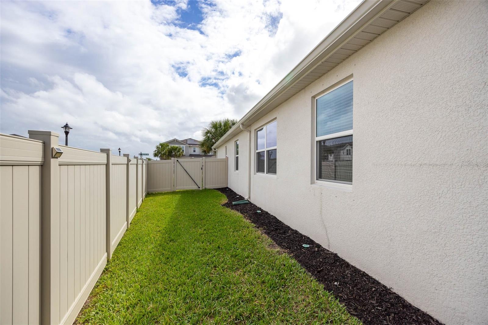 2485 MORNINGLIGHT DR, LUTZ, FL, 33558