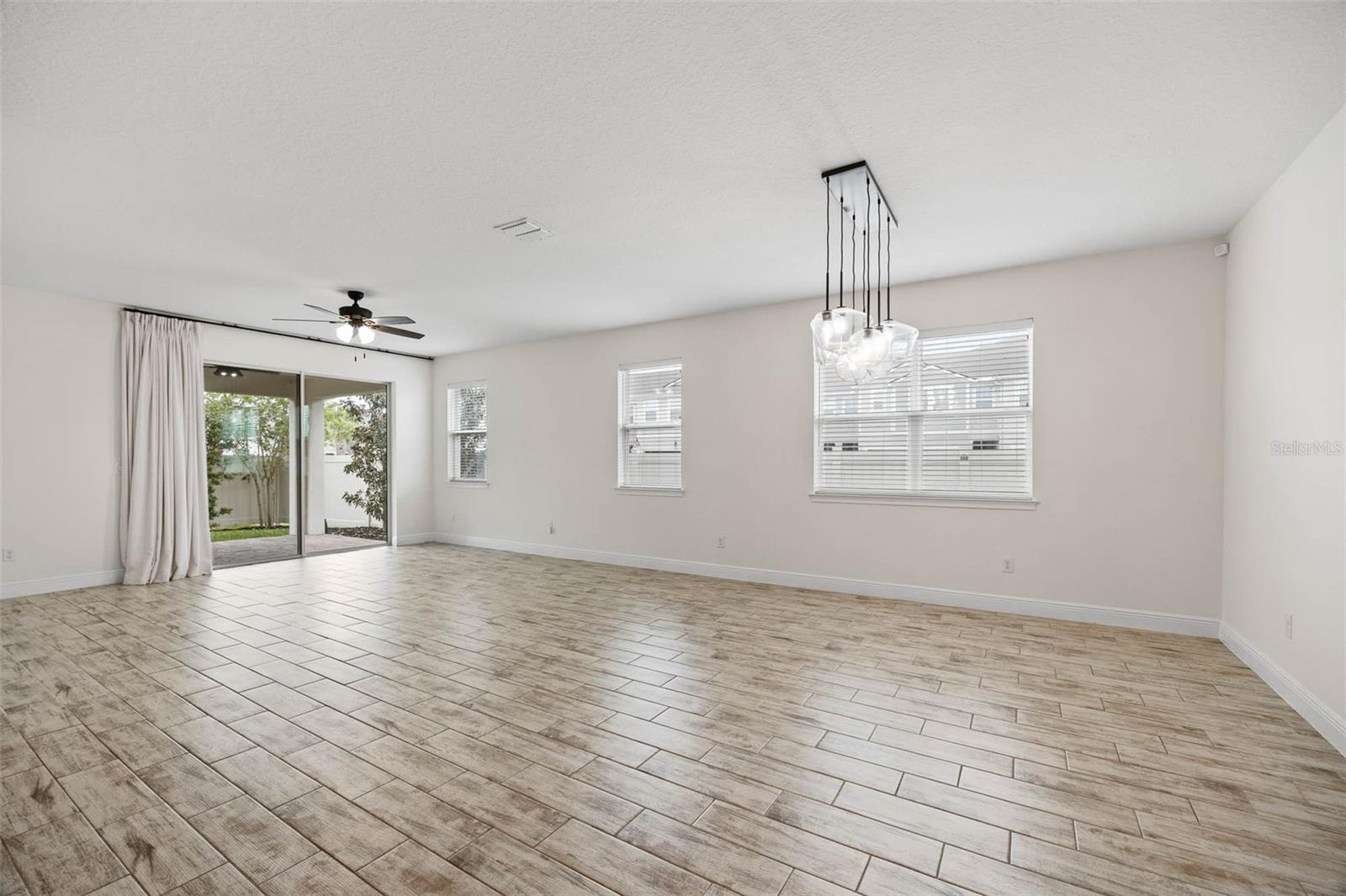 2485 MORNINGLIGHT DR, LUTZ, FL, 33558