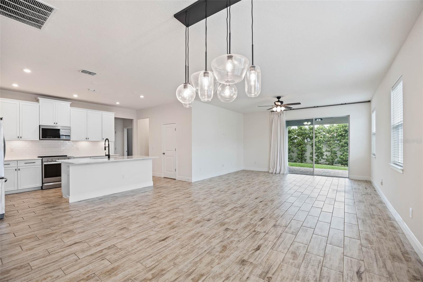 2485 MORNINGLIGHT DR, LUTZ, FL, 33558