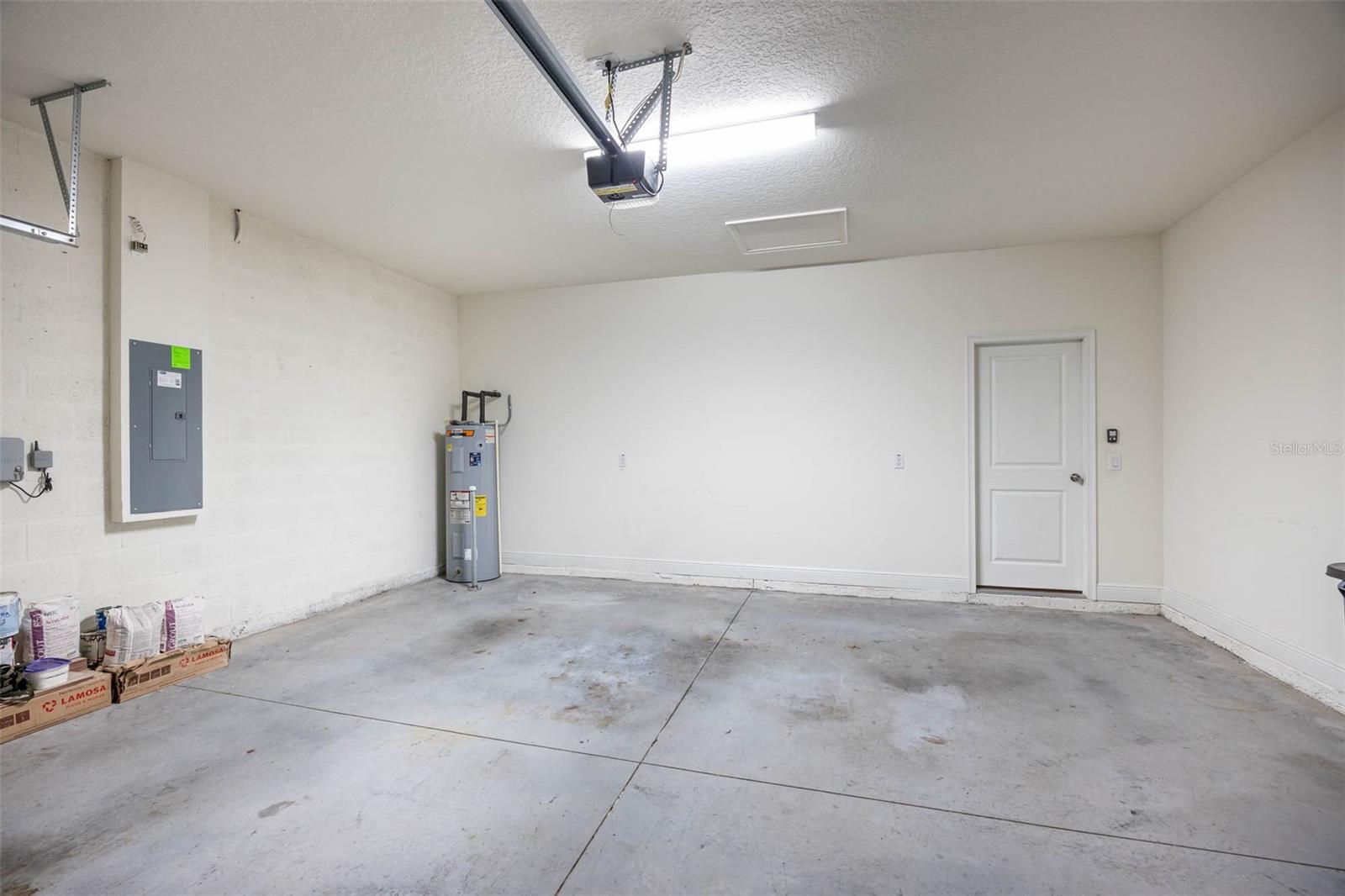 2485 MORNINGLIGHT DR, LUTZ, FL, 33558