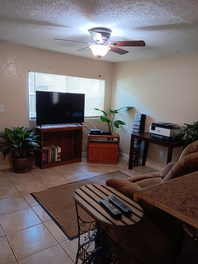 2110 E NEDRO RD, TAMPA, FL, 33604