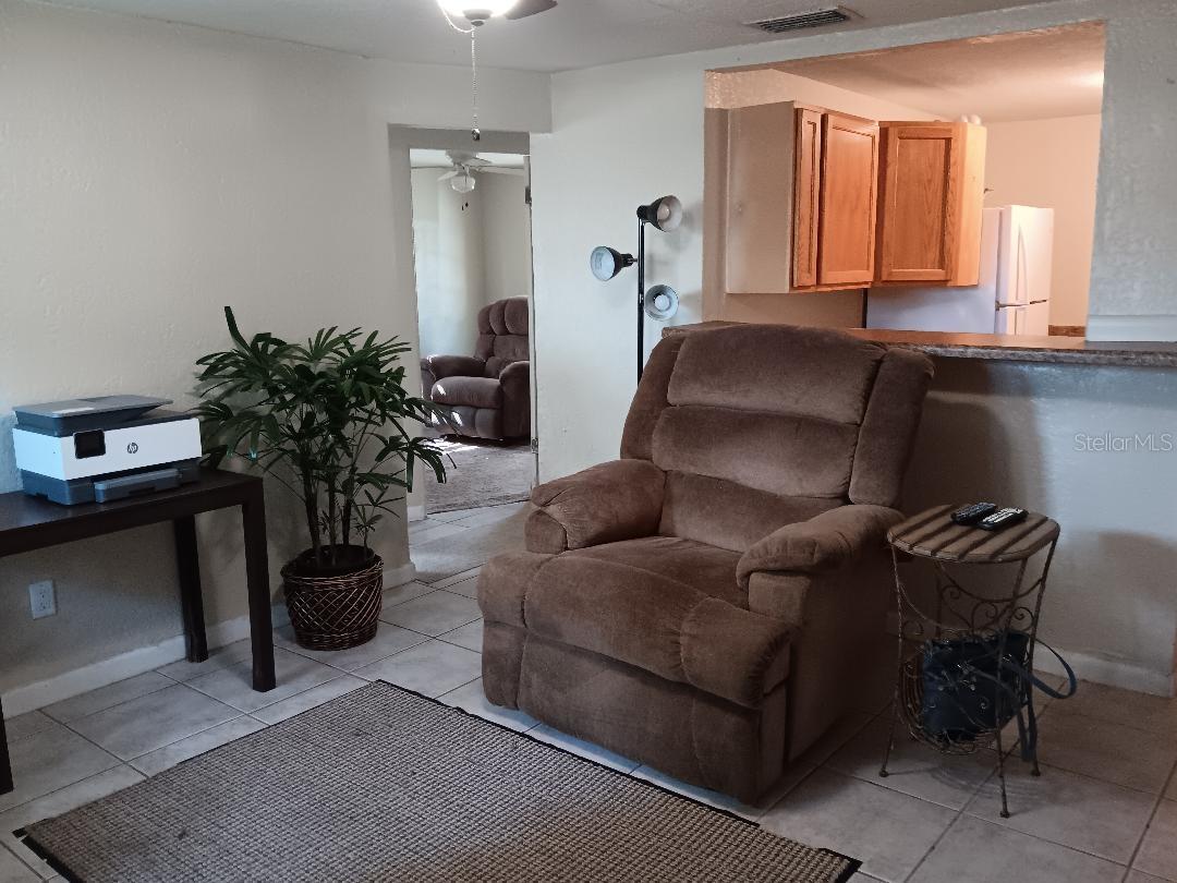 2110 E NEDRO RD, TAMPA, FL, 33604