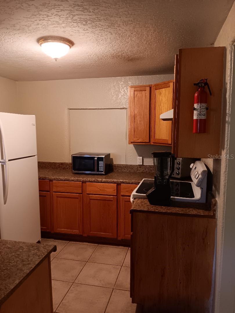 2110 E NEDRO RD, TAMPA, FL, 33604