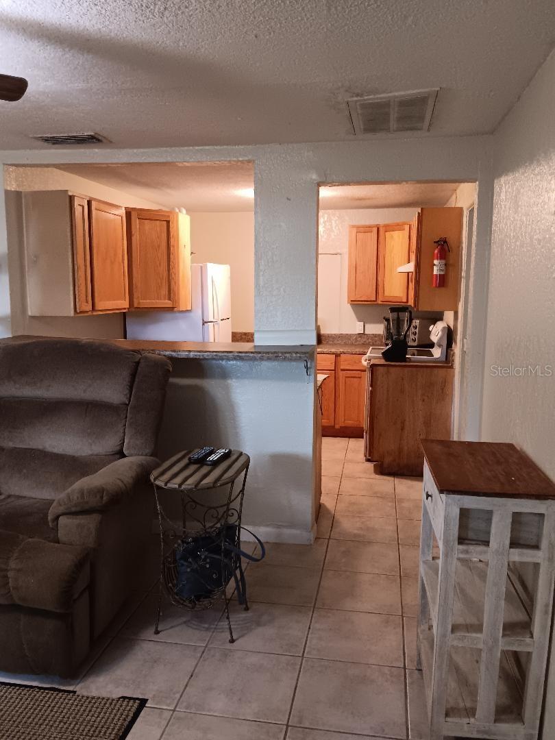 2110 E NEDRO RD, TAMPA, FL, 33604