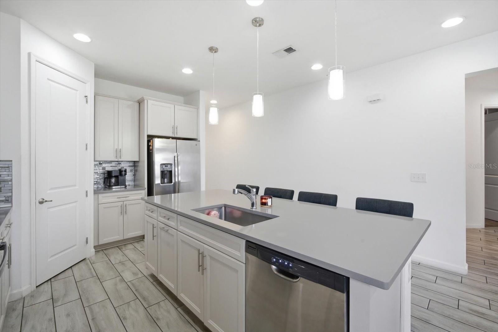 120 SUMMERSHORE DR, AUBURNDALE, FL, 33823