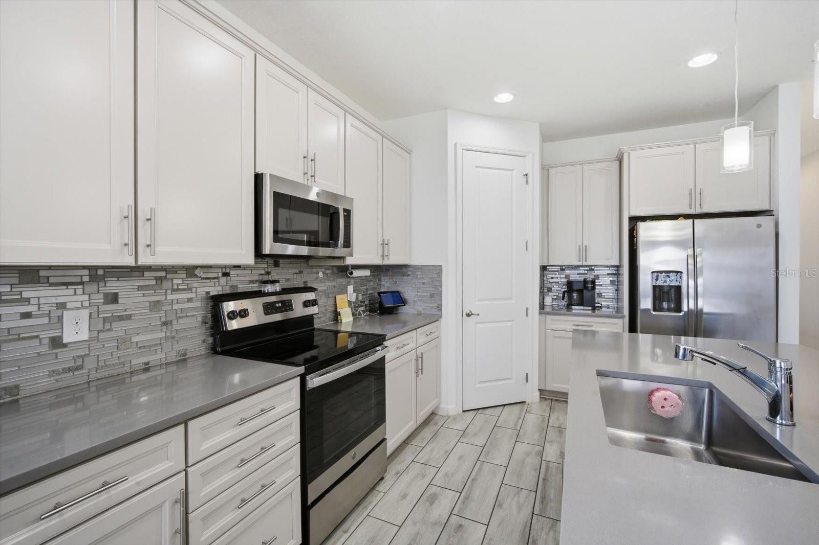 120 SUMMERSHORE DR, AUBURNDALE, FL, 33823