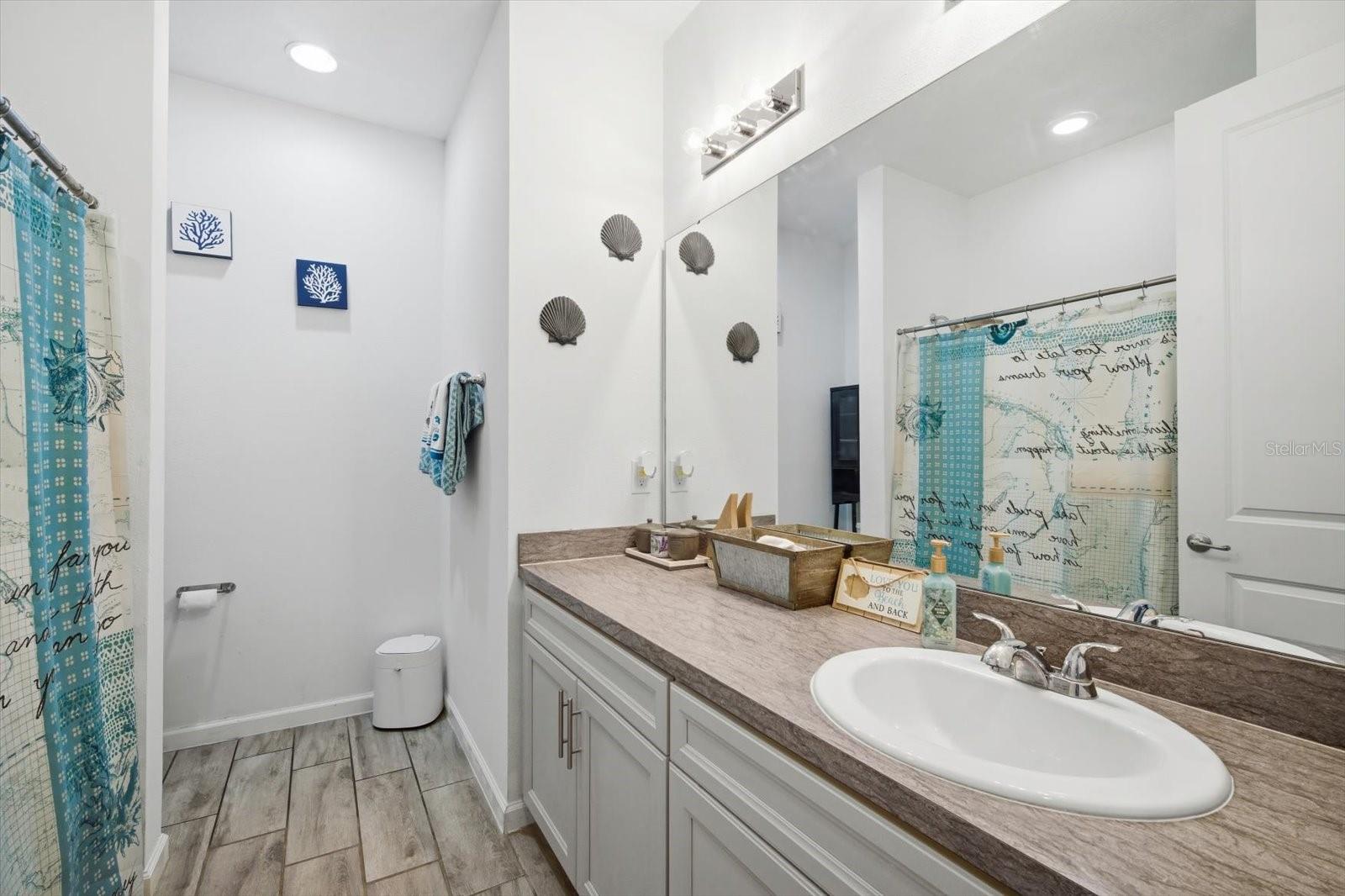 120 SUMMERSHORE DR, AUBURNDALE, FL, 33823