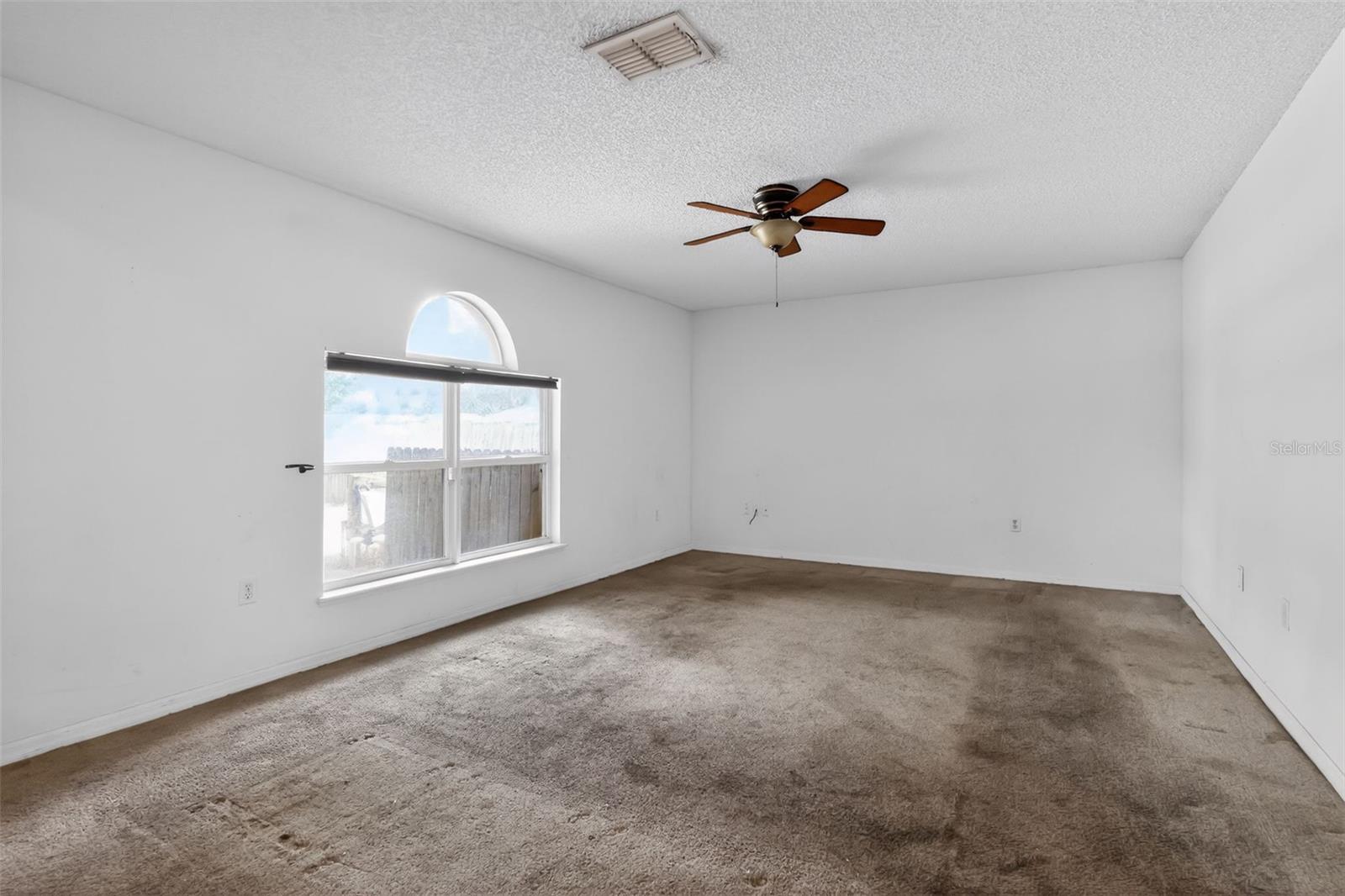 307 PLEASANT GARDENS DR, APOPKA, FL, 32703