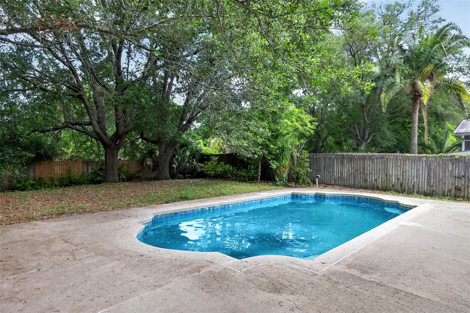 307 PLEASANT GARDENS DR, APOPKA, FL, 32703