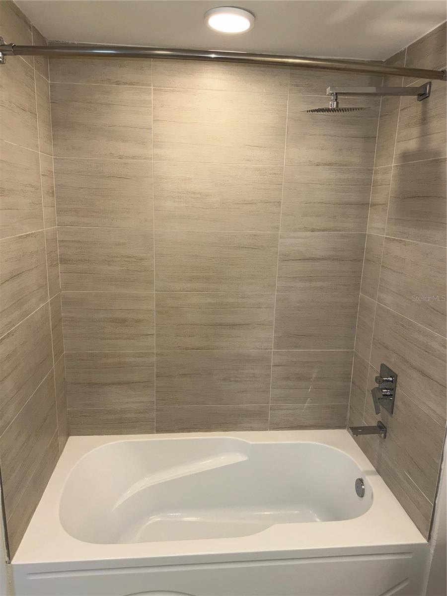 5587 MILLENIA PARK BLVD #424, ORLANDO, FL, 32839