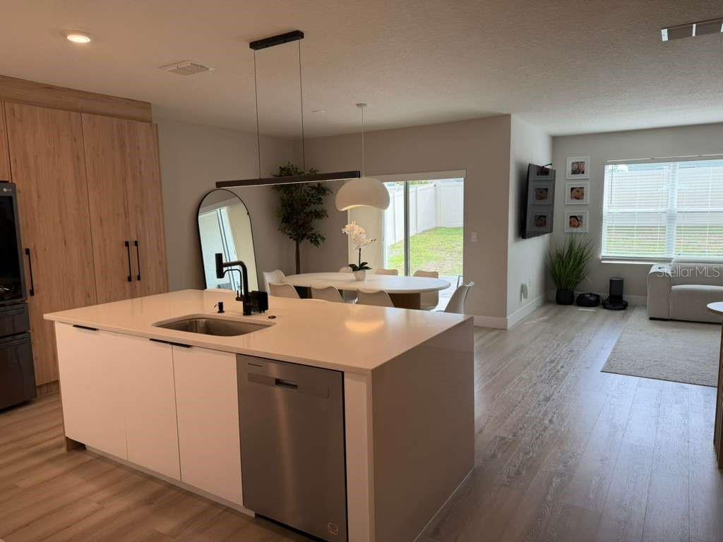 33412 COUNTRY HOUSE DR, SORRENTO, FL, 32776