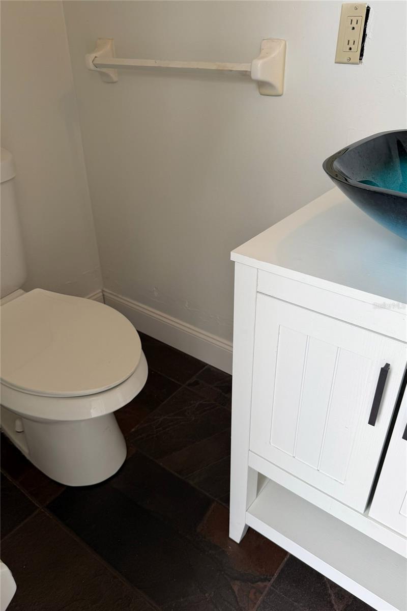 Bathroom 4 Pool Bath