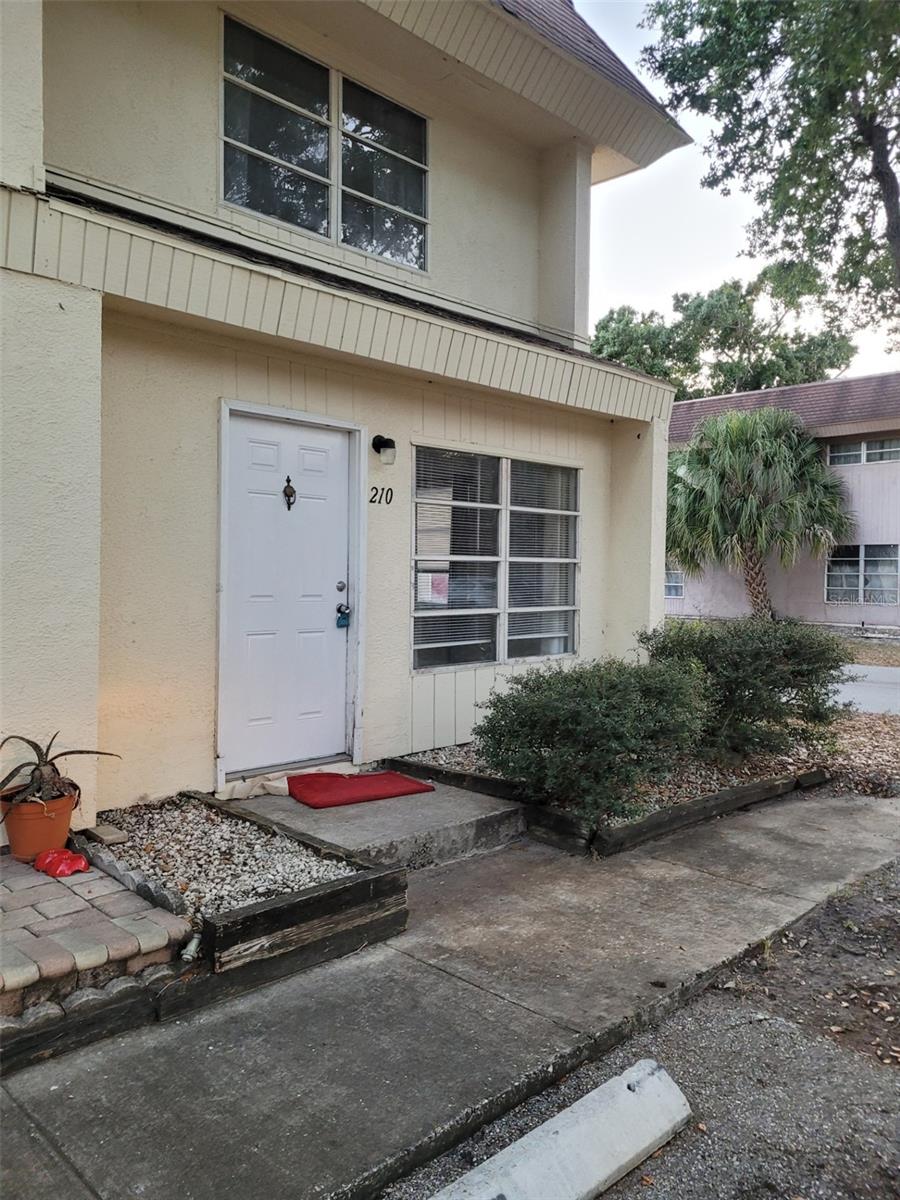210 AMHERST AVE #100, SARASOTA, FL, 34232