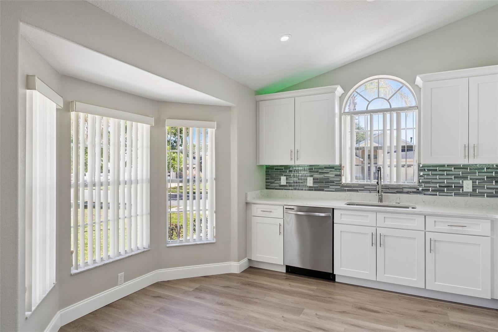 15932 ROBIN HILL LOOP, CLERMONT, FL, 34714