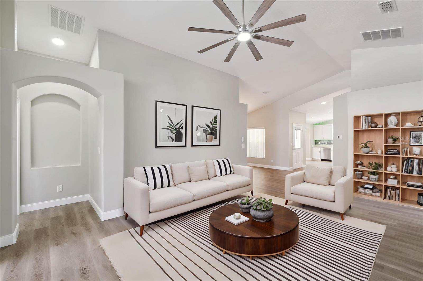 15932 ROBIN HILL LOOP, CLERMONT, FL, 34714