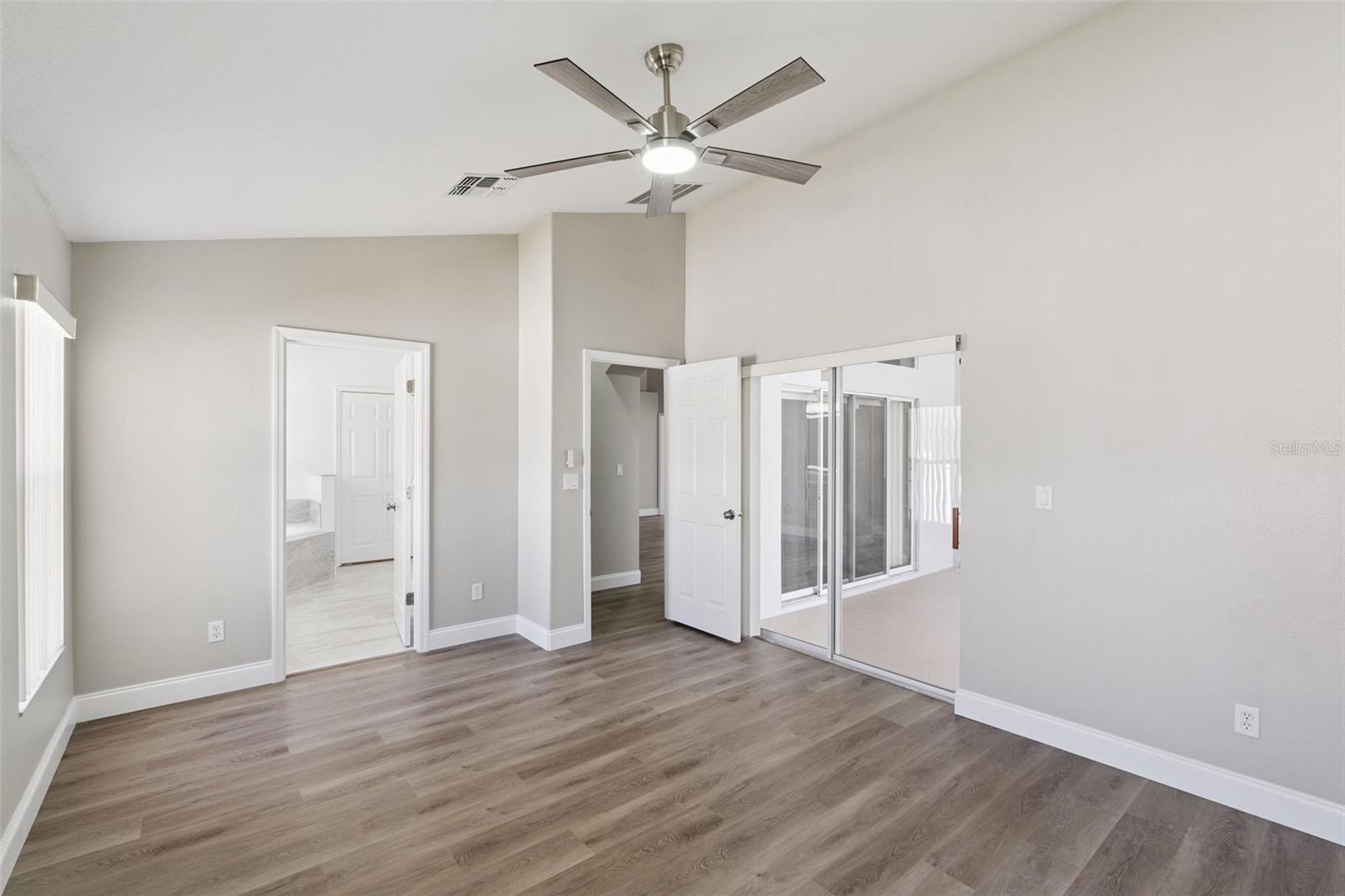 15932 ROBIN HILL LOOP, CLERMONT, FL, 34714