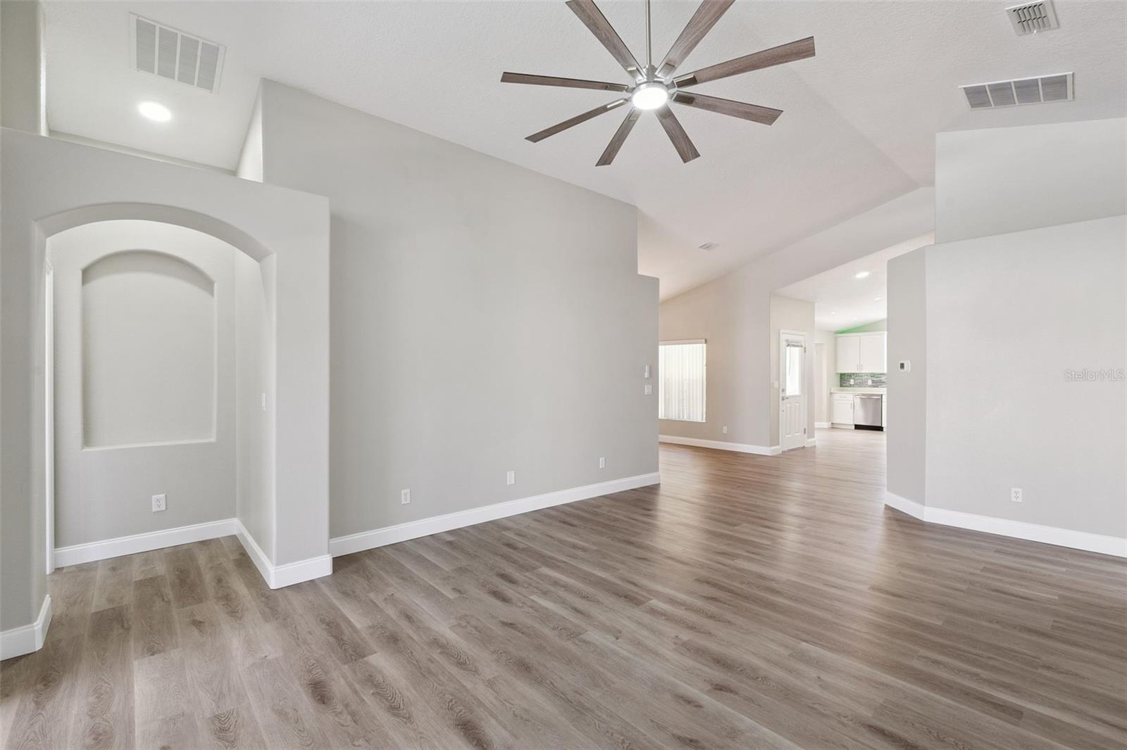 15932 ROBIN HILL LOOP, CLERMONT, FL, 34714