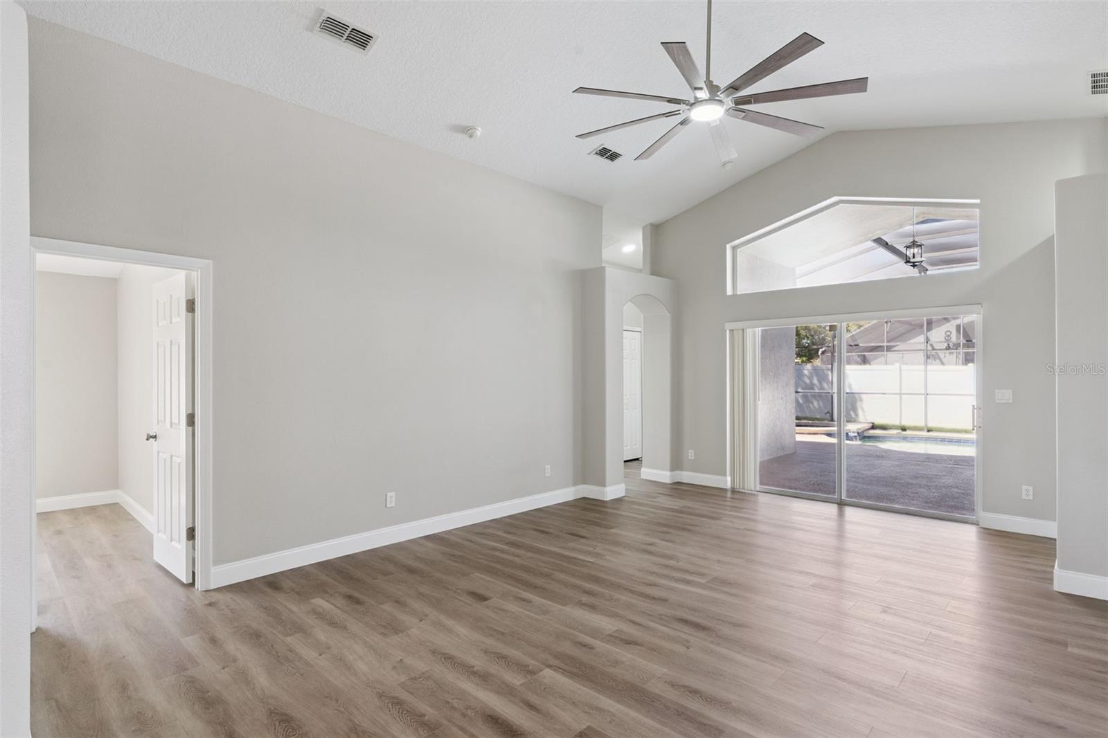 15932 ROBIN HILL LOOP, CLERMONT, FL, 34714