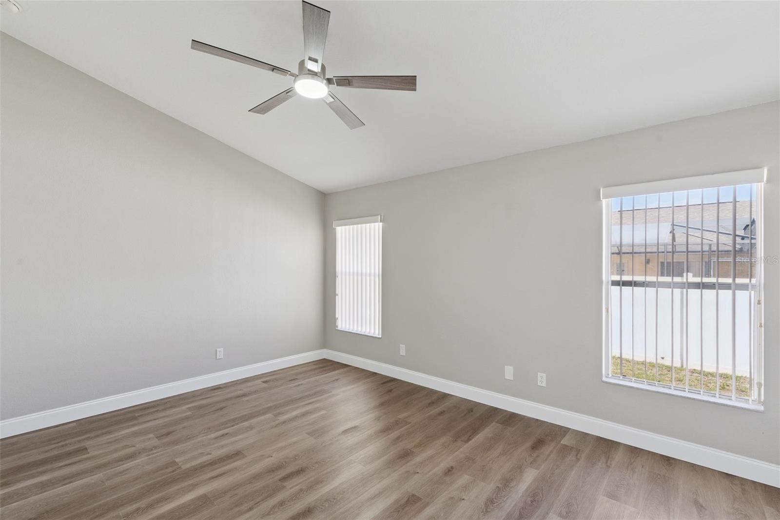 15932 ROBIN HILL LOOP, CLERMONT, FL, 34714