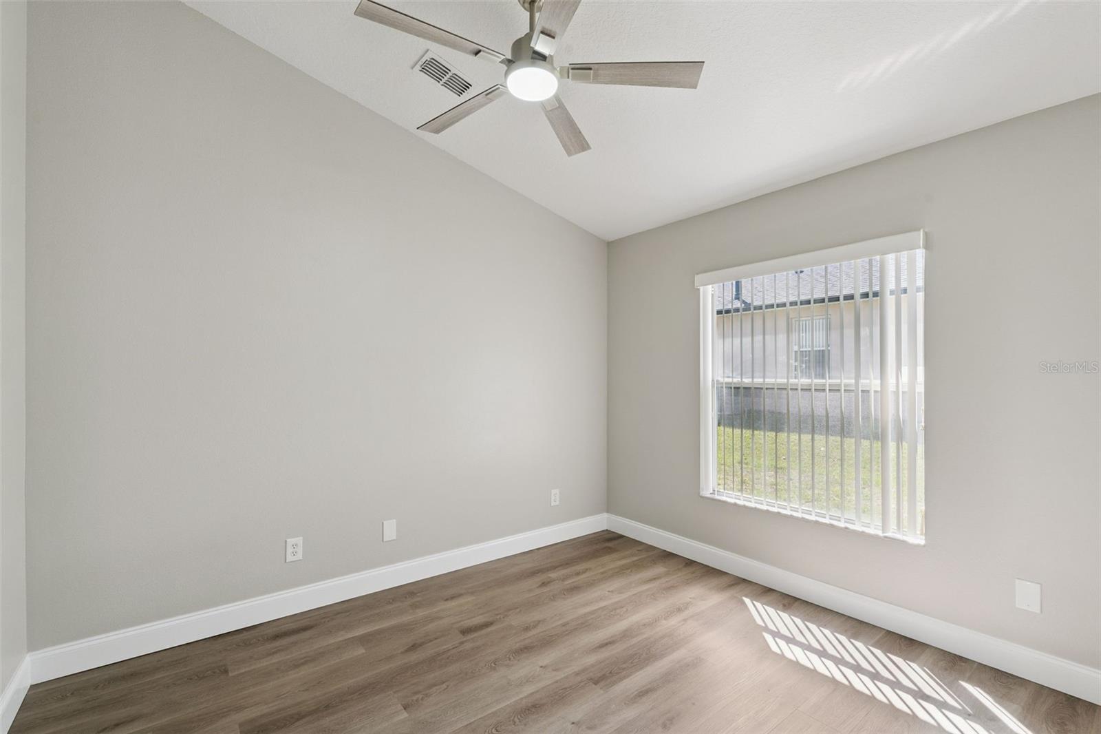 15932 ROBIN HILL LOOP, CLERMONT, FL, 34714