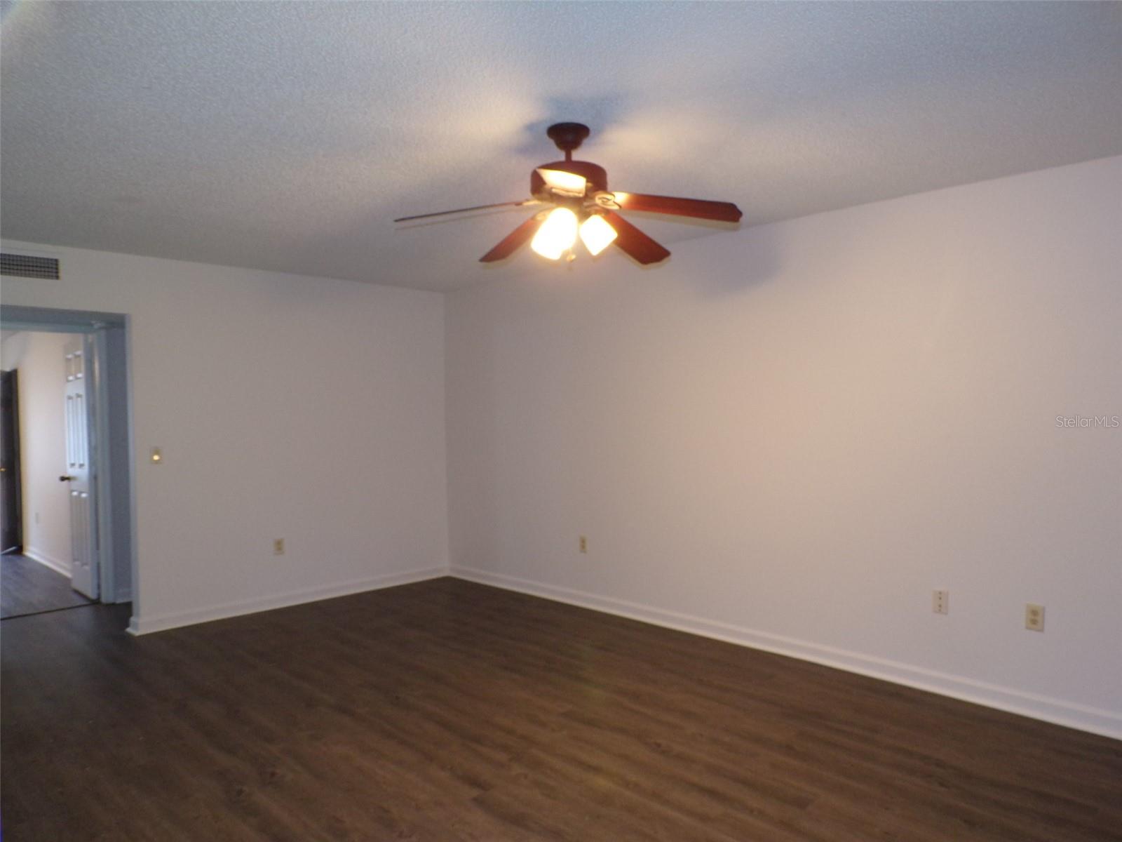 4409 S SEMORAN BLVD #3, ORLANDO, FL, 32822